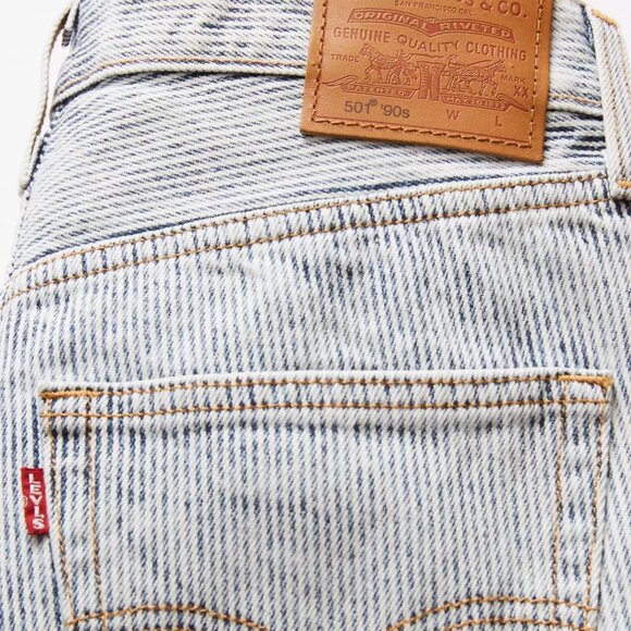 NWT Levi's 501 '90s Jeans in Mini Railroad Stripe - Picture 6 of 8